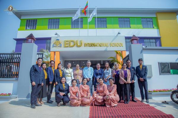 Guests, staff and families at the school opening ceremony, photo 5