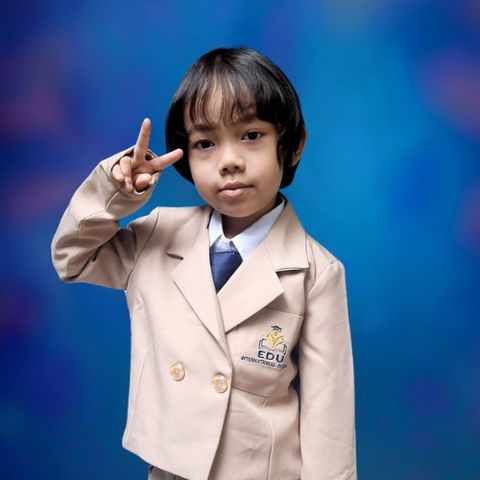 Di Di, Primary 1 student