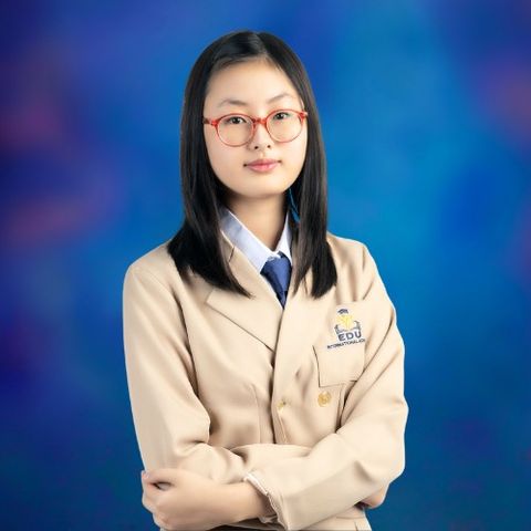 Iris, Secondary 1 student